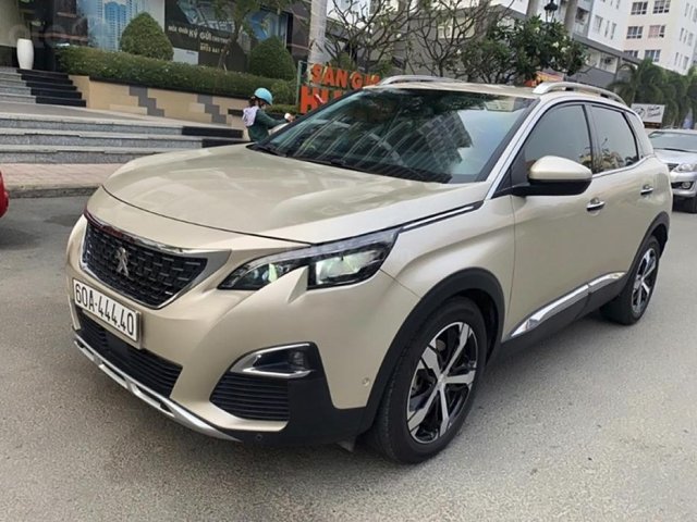 Bán xe Peugeot 3008 sản xuất 2018, màu vàng, xe nhập 0