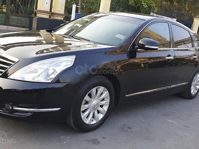 Bán xe Nissan Teana 2.0 AT đời 2010, màu đen, nhập khẩu nguyên chiếc