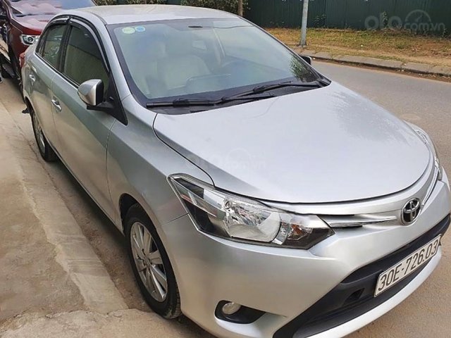 Bán Toyota Vios 1.5E CVT sản xuất 2017, màu bạc 