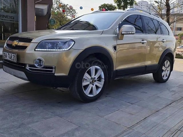 Bán Chevrolet Captiva đời 2009, màu vàng chính chủ, giá tốt0