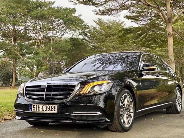 Bán Mercedes S450 sản xuất 2018, màu đen, xe chính chủ