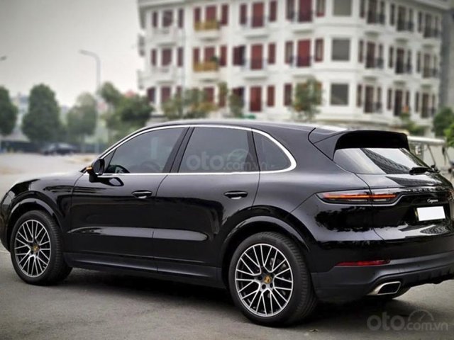 Cần bán xe Porsche Cayenne đời 2019, màu đen, nhập khẩu 