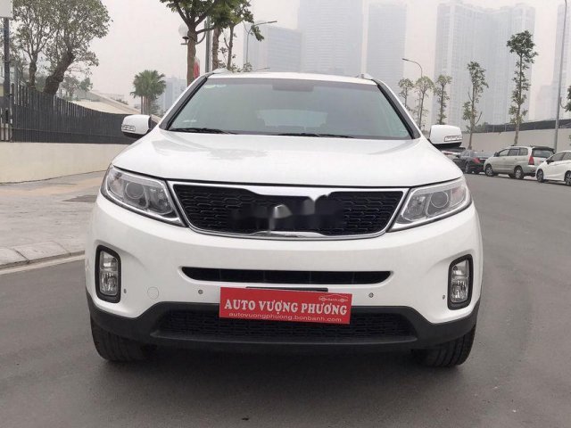 Cần bán gấp Kia Sorento năm sản xuất 2016, xe chính chủ còn mới