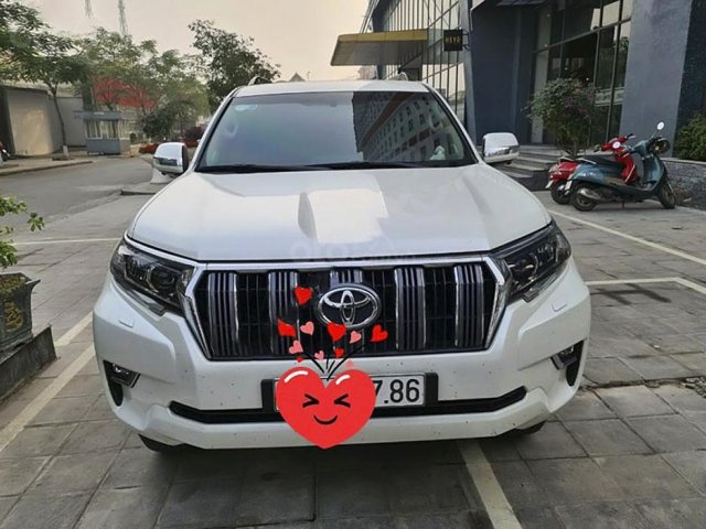 Bán ô tô Toyota Prado năm 2018, màu trắng còn mới