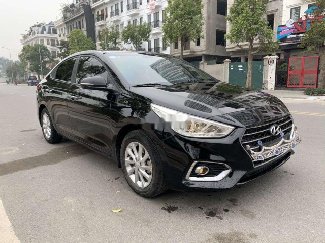 Bán Hyundai Accent năm 2019, xe chính chủ giá ưu đãi