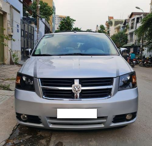 Bán xe Dodge Caravan đời 2008, màu bạc, nhập khẩu 0