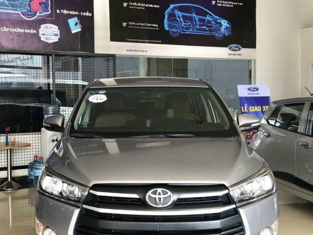 Bán Toyota Innova 2.0E MT sản xuất 2017, xe nhập xe gia đình, 598 triệu0