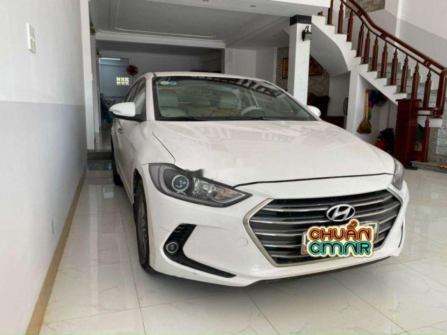 Bán Hyundai Elantra sản xuất năm 2016, giá cạnh tranh0