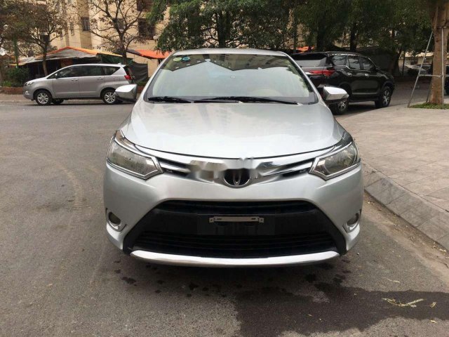 Cần bán lại xe Toyota Vios năm 2017, xe chính chủ giá ưu đãi0