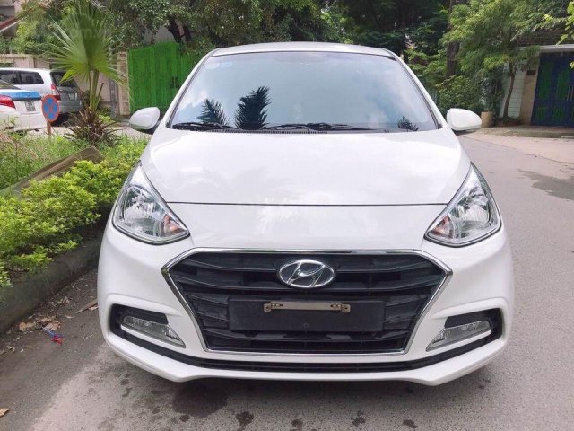 Bán xe Hyundai Grand i10 năm 2018 còn mới, màu trắng, giá cực đẹp