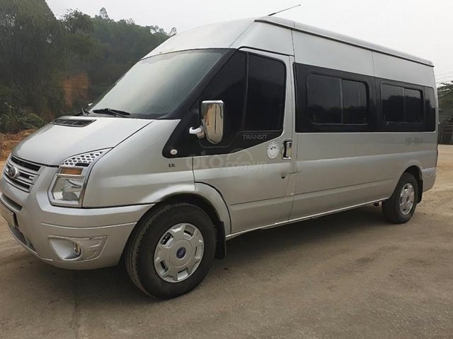 Cần bán gấp Ford Transit 2014, màu bạc 0