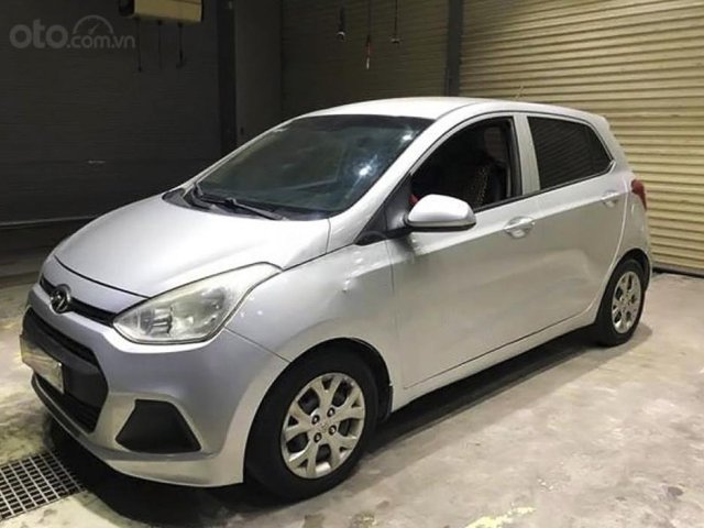 Bán xe Hyundai Grand i10 sản xuất 2014, màu bạc, số sàn0