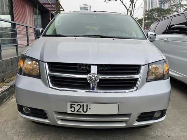 Bán ô tô Dodge Grand caravan năm sản xuất 2009, màu bạc