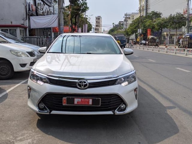 Bán gấp với giá ưu đãi nhất chiếc Toyota Camry 2.5Q sản xuất năm 20190