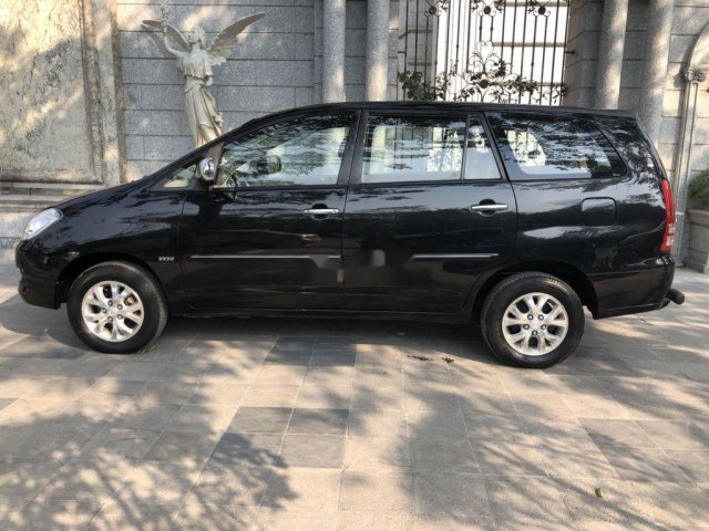 Cần bán lại xe Toyota Innova năm sản xuất 2008, xe chính chủ0