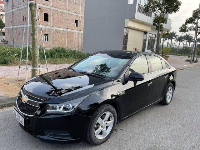 Xe Chevrolet Cruze năm sản xuất 2011, màu đen, giá tốt0