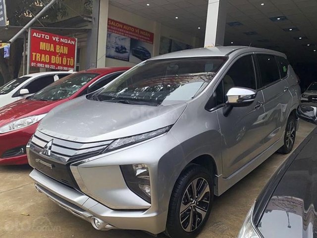 Bán xe Mitsubishi Xpander sản xuất 2018, màu bạc, nhập khẩu