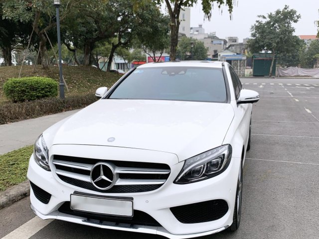 Bán C300AMG sx 2016, đăng ký 6/20170