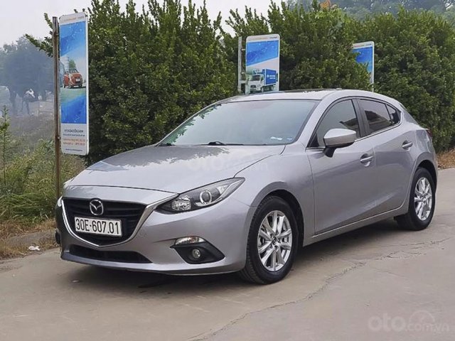 Cần bán gấp Mazda 3 đời 2016, màu bạc, 515 triệu