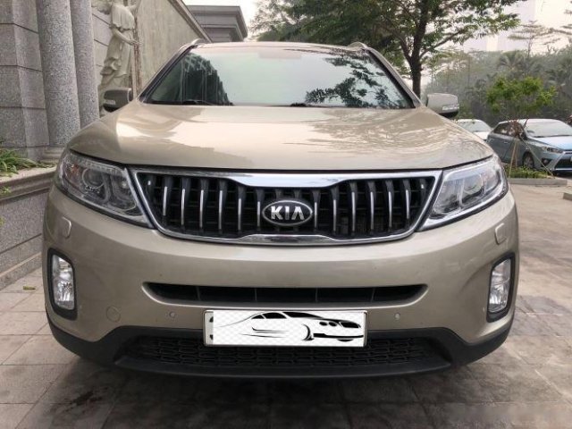 Bán Kia Sorento DATH năm 2018, màu vàng chính chủ, giá chỉ 815 triệu