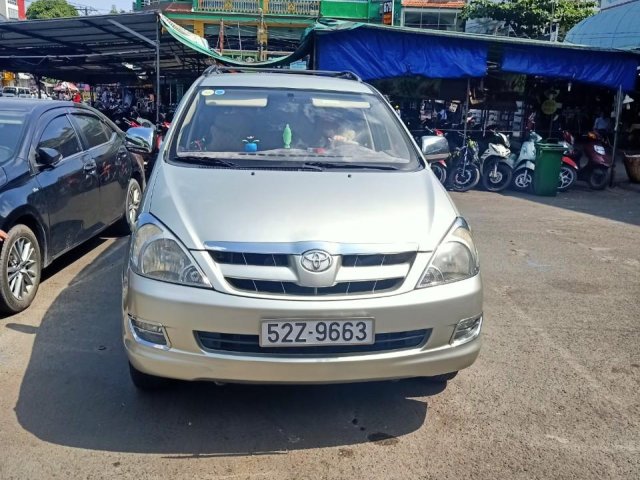 Cần bán ôtô gia đình Toyota Innova đời 2007 chạy rất kỹ0