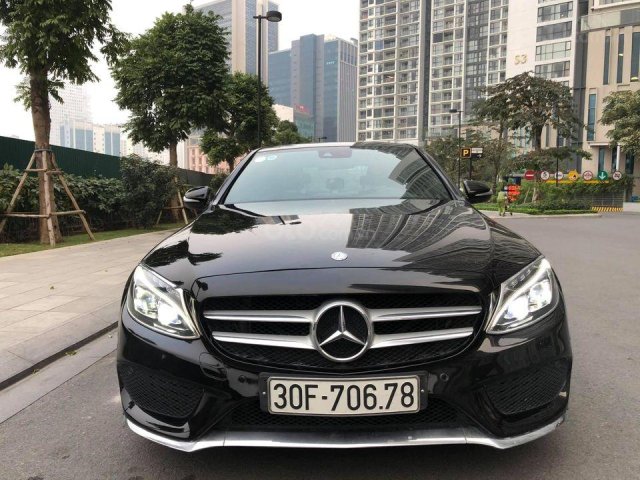 Bán xe Mercedes C250 AMG sản xuất năm 2015, màu đen, giá bay nhanh