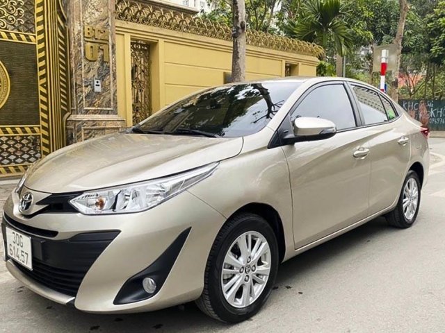 Bán Toyota Vios năm sản xuất 2020, màu vàng 