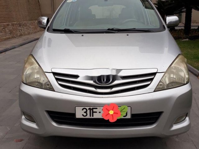 Bán Toyota Innova năm 2010, xe chính chủ giá ưu đãi0