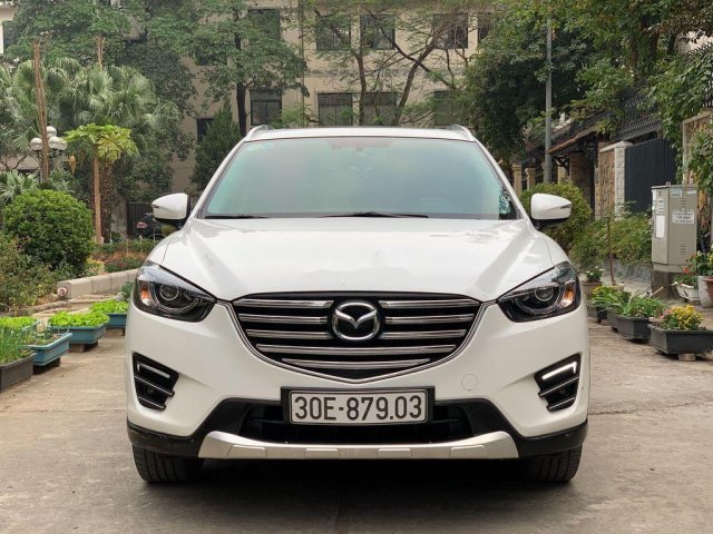 Cần bán gấp Mazda CX 5 sản xuất 2017, màu trắng, giá tốt