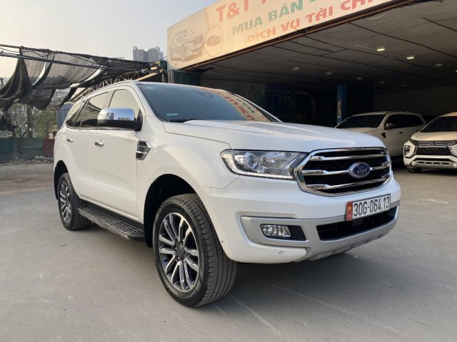 Bán xe Ford Everest 4x4MT, 1 chủ từ đầu sản xuất 2019