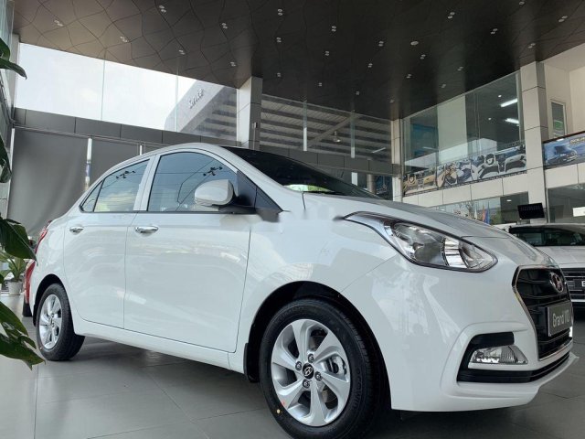 Cần bán Hyundai Grand i10 1.2AT năm 2021, giá thấp0