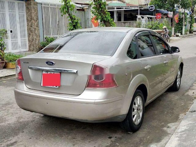 Bán Ford Focus đời 2008, màu vàng cát, xe nhập