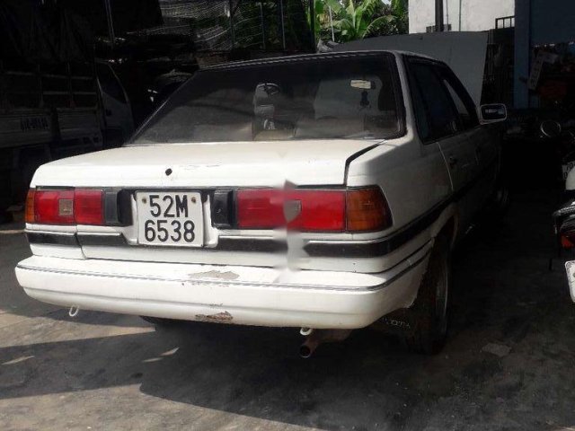 Bán Toyota Corona đời 1995, màu trắng, nhập khẩu 