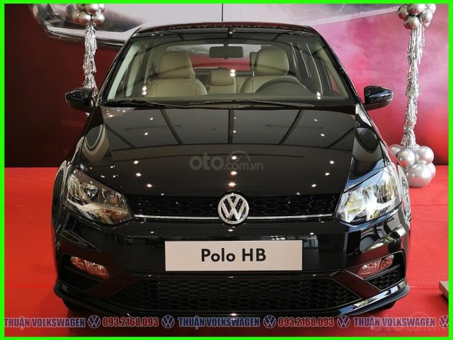 VW Trường Chinh xe nhập nguyên chiếc Polo Hatchback 2021 màu đen giao ngay, để có giá và KM tốt nhất - Liên hệ Mr Thuận0