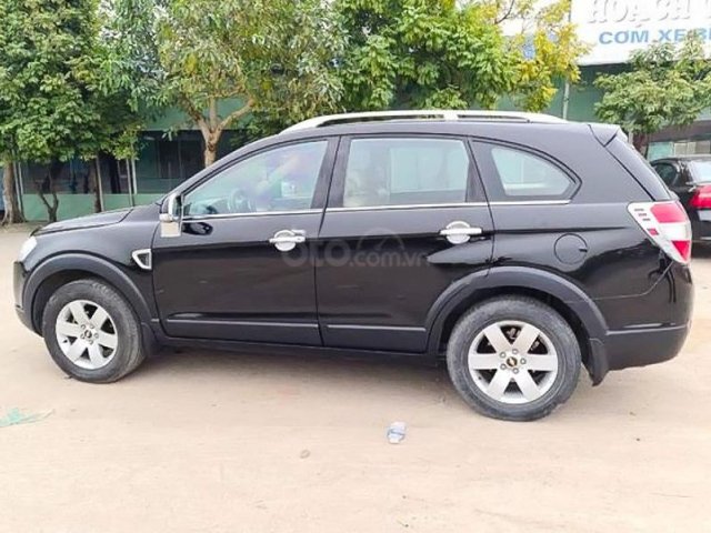 Cần bán gấp Chevrolet Captiva năm sản xuất 2008, màu đen còn mới, 255 triệu0