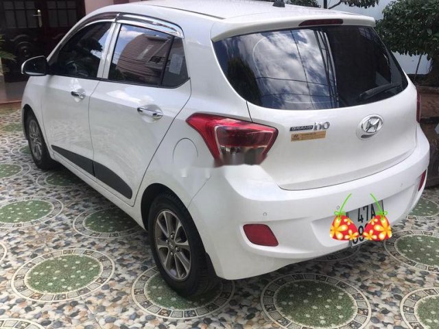 Cần bán gấp Hyundai Grand i10 năm 2014, nhập khẩu còn mới