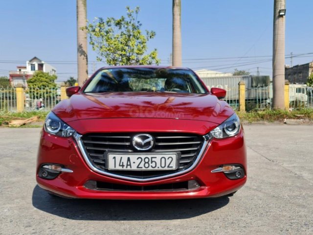 Cần bán xe Mazda 3 năm sản xuất 2018, 580tr