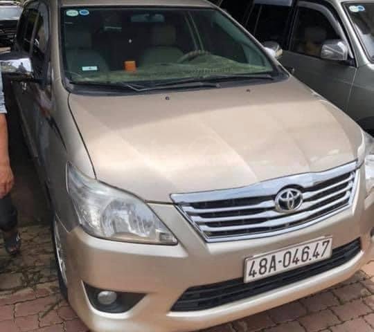 Cần bán gấp Toyota Innova 2008, màu vàng còn mới, 205tr