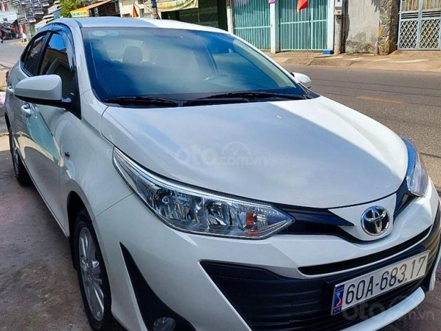 Cần bán lại xe Toyota Vios năm 2019, màu trắng chính chủ, giá chỉ 425 triệu