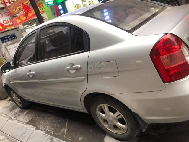 Bán nhanh chiếc Hyundai Accent sản xuất năm 2009