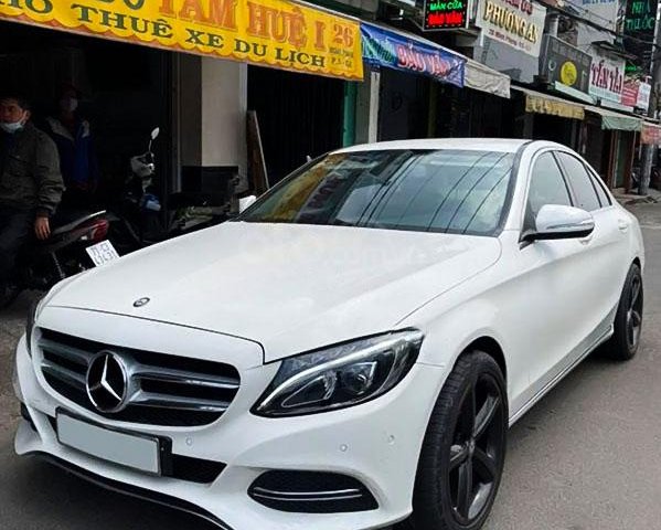 Bán Mercedes C200 đời 2015, màu trắng 0