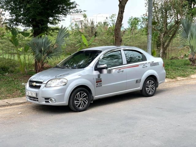 Cần bán gấp Chevrolet Aveo đời 2011, màu bạc, nhập khẩu 0