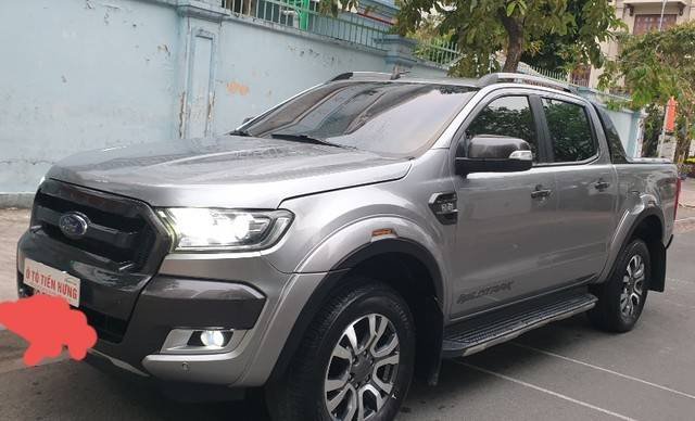 Bán Ford Ranger Wildtrak nhập 2 cầu dầu 3.2 tự động đời T12/2016 xám