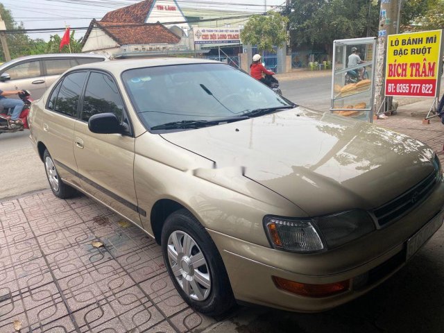 Bán ô tô Toyota Corona năm 1993, màu vàng 