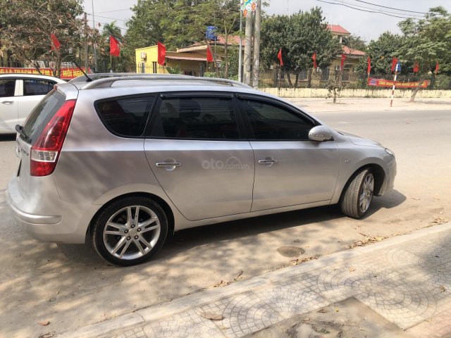 Bán Hyundai i30 CW 1.6 AT năm 20110