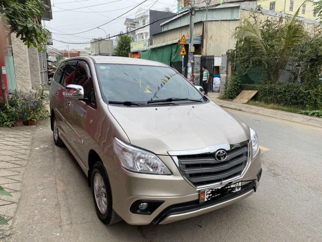 Bán Toyota Innova năm sản xuất 2014 còn mới, giá tốt