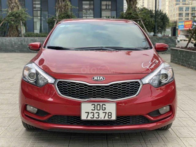 Bán chiếc Kia K3 model 2016, màu đỏ, bản cao cấp nhất, biển Hà Nội