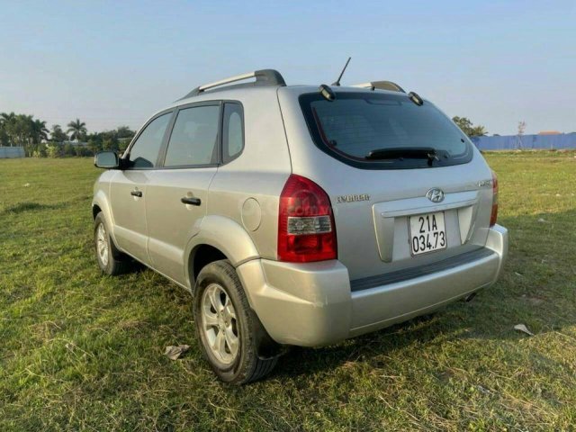 Bán xe Hyundai Tucson 2.0 2009, màu bạc, nhập khẩu Hàn Quốc, giá tốt