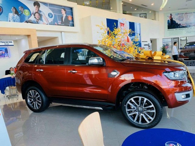 Bán xe Ford Everest Titanium 2.0L AT 4WD sản xuất năm 2021, nhập khẩu nguyên chiếc