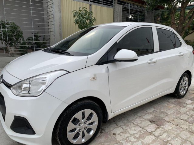 Cần bán gấp Hyundai Grand i10 sản xuất năm 2017, nhập khẩu nguyên chiếc còn mới0